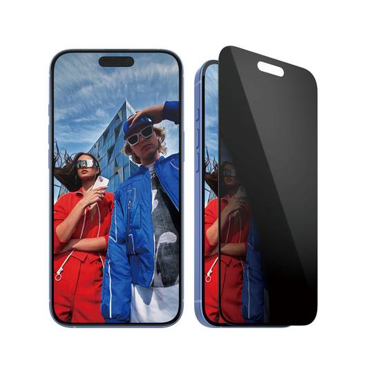 PanzerGlass iPhone 16 Plus/15 Plus öryggisgler með skjásíu og EasyAligner