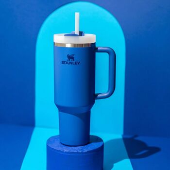 Stanley Quencher brúsi 1,18 L - Blár