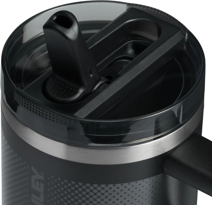 Stanley Quencher ProTour brúsi 0,6L - Svartur