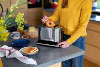 Russell Hobbs Attentiv brauðrist