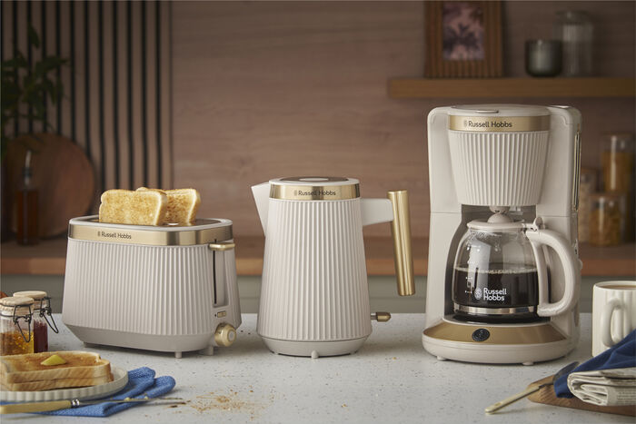 Russell Hobbs Brontë kaffivél- Kremhvít