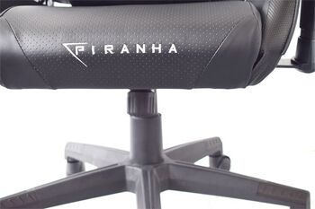 Piranha Bite leikjastóll - Svartur