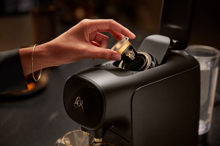 L'OR Barista Sublime hylkjakaffivél - Svört