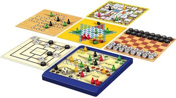 8 ferðaspil í pakka