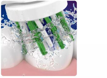 Oral-B Cross Action tannburstahausar - 8 í pakka