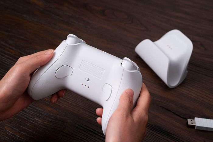 8BitDo Ultimate stýripinni - Hvítur