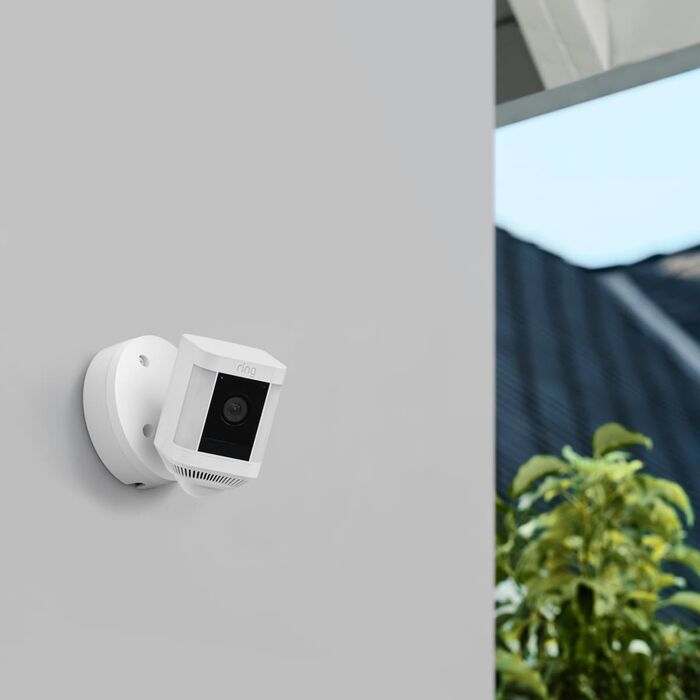 Ring Spotlight Cam Plus öryggismyndavél - Hvít