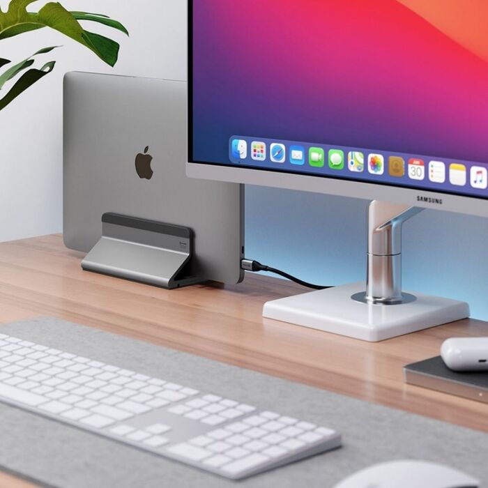 Alogic Bolt fartölvustandur