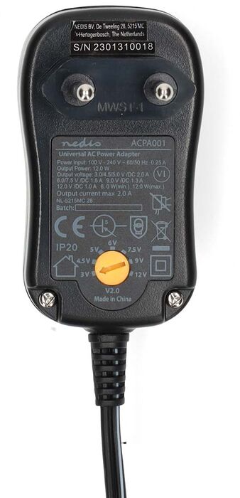 Nedis spennubreytir 240 V í 3–12 V — 7,2 W