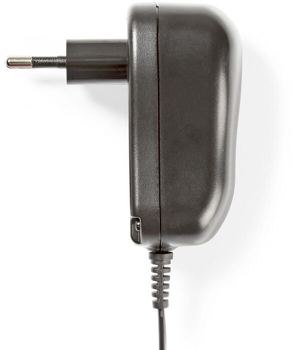 Nedis spennubreytir 240 V í 3–12 V — 7,2 W