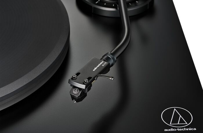 Audio Technica LP7X plötuspilari - Svartur