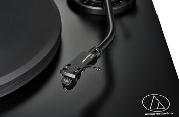 Audio Technica LP7X plötuspilari - Svartur
