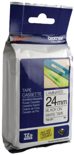 Brother 24mm límrúlla í merkivél - Svart á - Hvítu