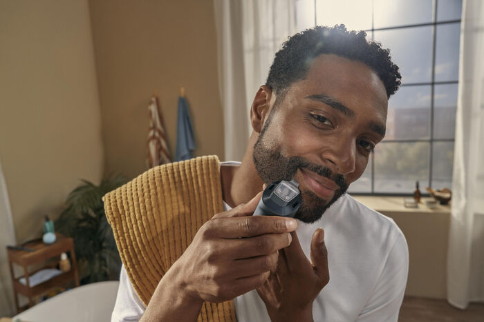 Philips Series 7000 skeggsnyrtir BT7665/15 - Grár