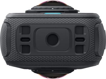 Insta360 X4 Air Start-pakki útivistarmyndavél - Svört