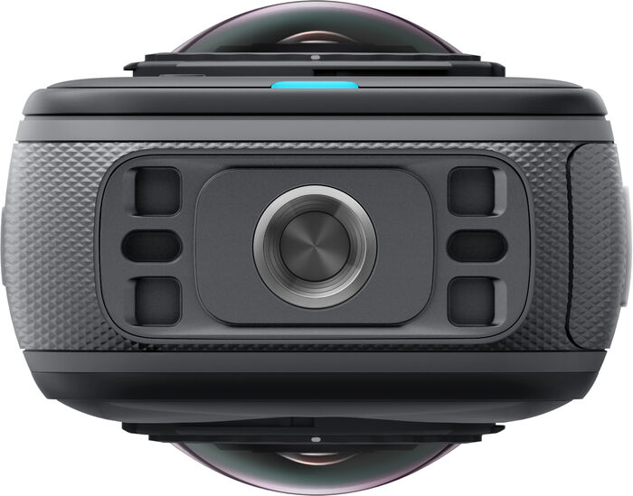 Insta360 X5 Essentials-pakki útivistarmyndavél - Svört