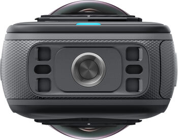 Insta360 X5 Essentials-pakki útivistarmyndavél - Svört