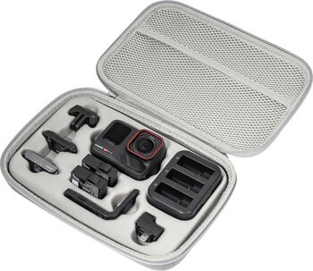 Insta360 Ace Pro 2 taska