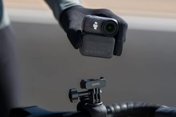 Osmo Dual Direction Quick Release samanbrjótanleg festing