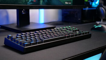 Cherry Xtrfy K4V2 leikjalyklaborð - Svart