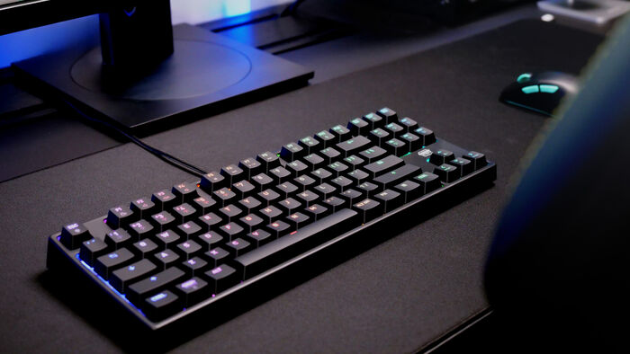 Cherry Xtrfy K4V2 leikjalyklaborð - Svart