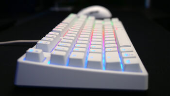 Cherry Xtrfy K4V2 leikjalyklaborð - Hvítt
