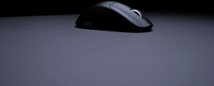 Cherry Xtrfy M64 Pro leikjamús - Svört