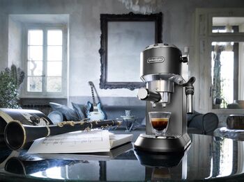 DeLonghi Dedica espressóvél - Svört