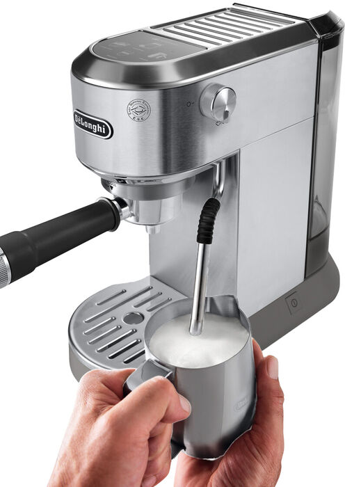 DeLonghi Dedica kaffivél EC890.M - Silfur
