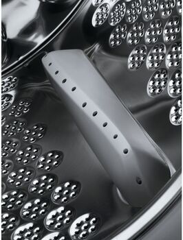 Electrolux SteamCare 700 EFI7H2EX6Q - Hvít