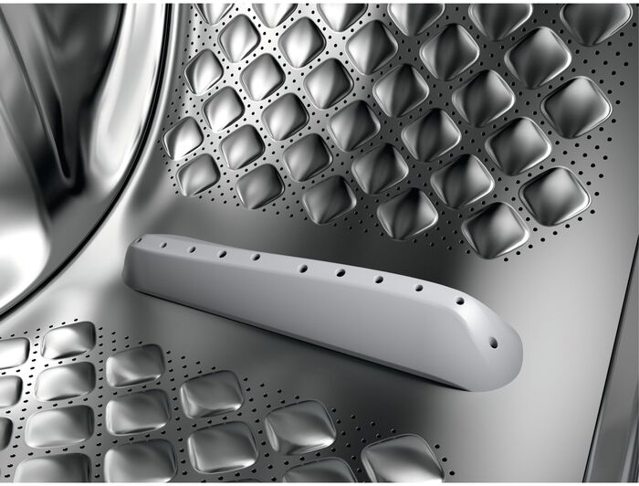 Electrolux SteamCare 700 EFI7H2EX6Q - Hvít