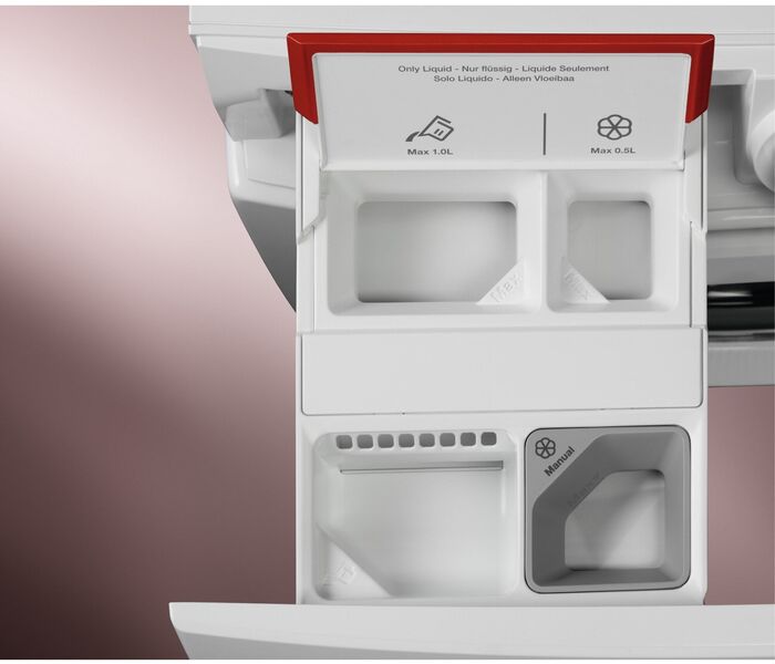 Electrolux SteamCare 700 EFI7H2EX6Q - Hvít