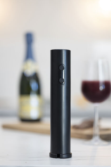 Nord rafdrifinn tappatogari - Svartur