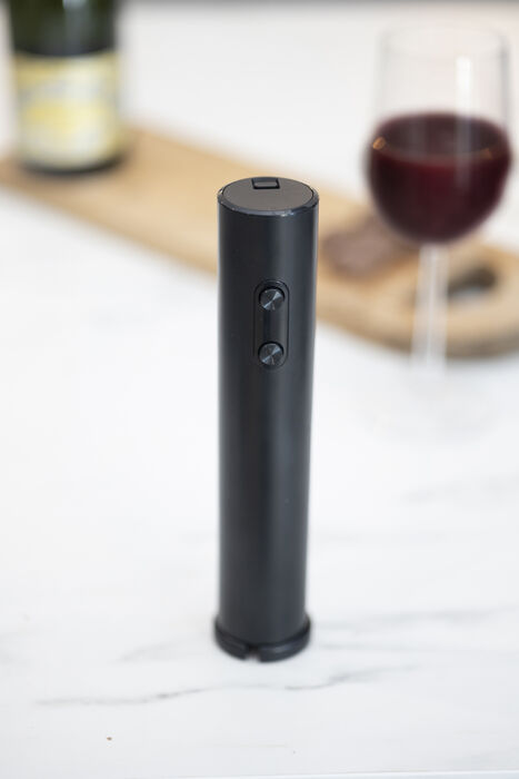 Nord rafdrifinn tappatogari - Svartur