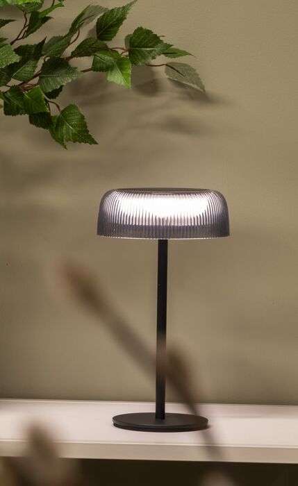 Aura borðlampi með sólarsellu