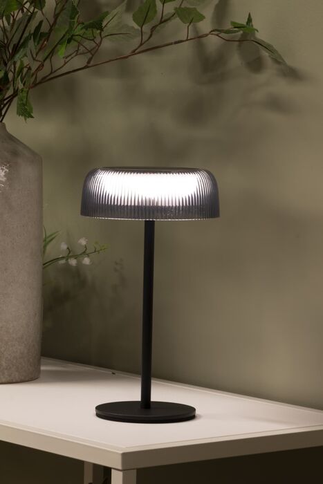 Aura borðlampi með sólarsellu