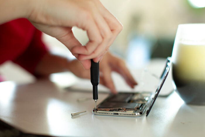 iFixit Pro Tech verkfærasett fyrir farsíma