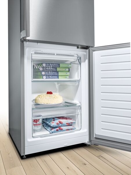 Bosch frystiskápur GSN36VLEP - Stál
