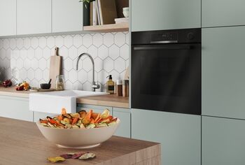 Bosch veggofn HBG478CB3 - Svartur