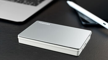 Toshiba Canvio Flex 2TB flakkari - Silfur