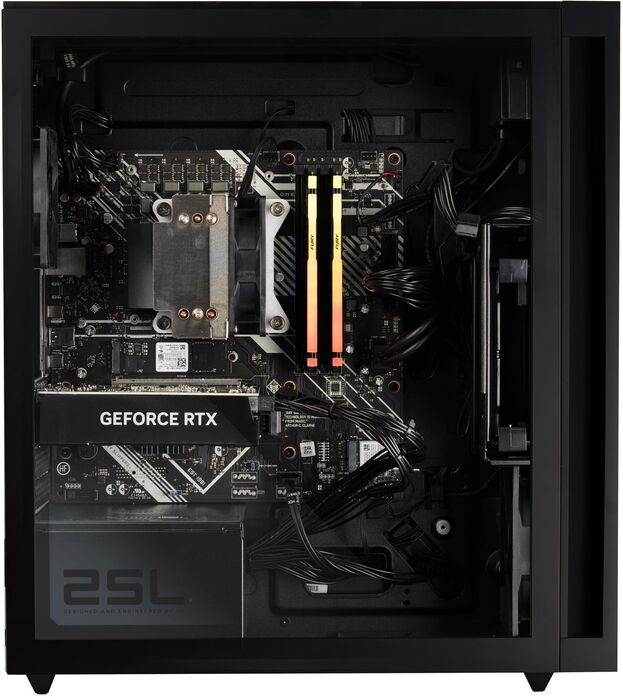 HP Omen i7/16/1TB/4060Ti leikjaturn