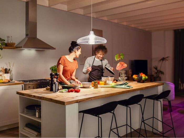 Philips Hue E27 hvít snjallpera