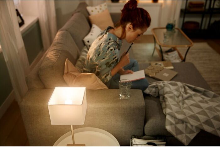 Philips Hue E14 P45 hvít snjallpera