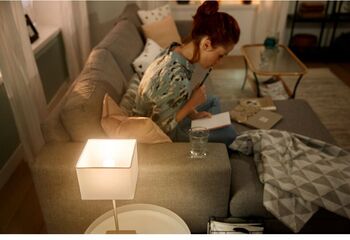 Philips Hue E14 P45 hvít snjallpera