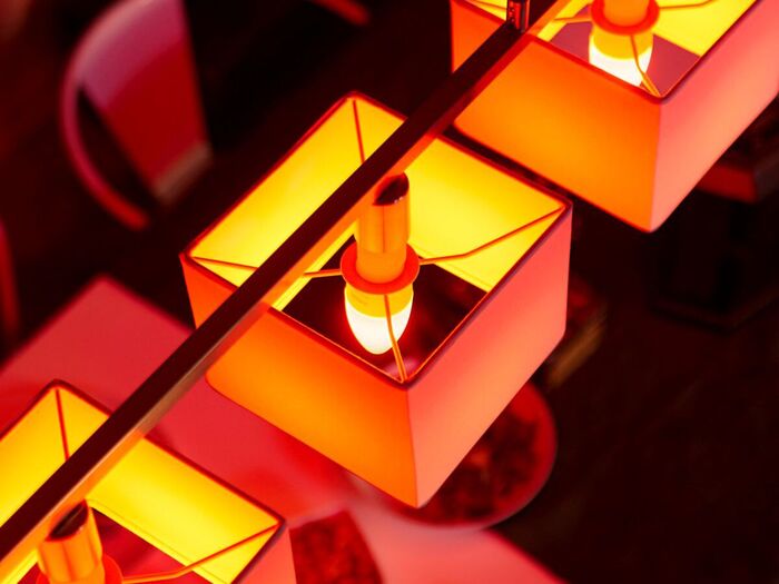 Philips Hue E14 lita snjallpera - 2 stk