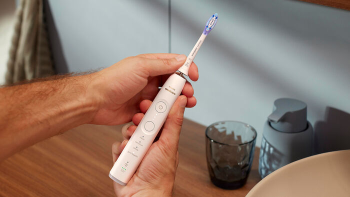 Philips Sonicare Series 7100 rafmagnstannbursti - Hvítur