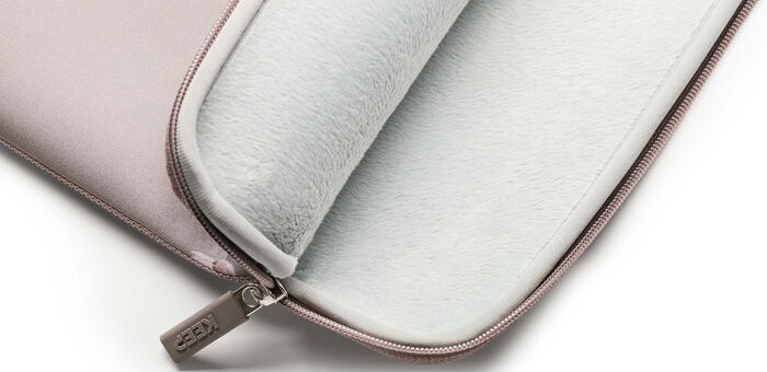 Keep 15,6" fartölvuhlíf - Ljósbrún m. blómum