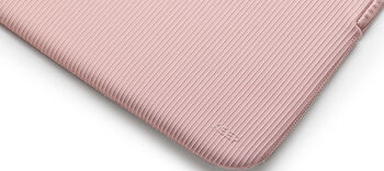 Keep 14" fartölvuhlíf - Bleik m. rifflum