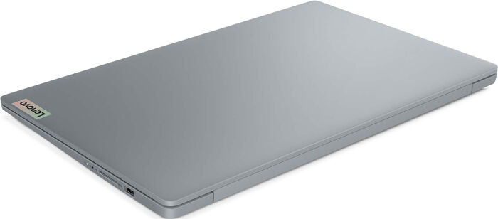 Lenovo IdeaPad Slim 3 R7/16/1TB 15" fartölva
