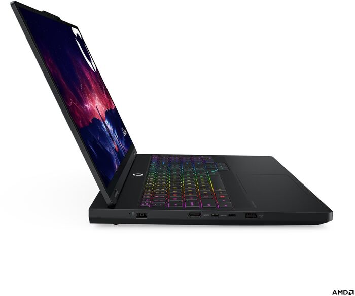 Lenovo Legion Pro 5 R9/32/1TB/5070/240Hz 16" fartölva